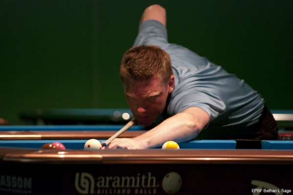 Нильс Файен